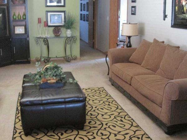Deerfield Estates 25371 Phoenix CircleFlat Rock, MI 48134