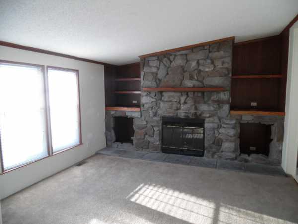Country Meadows 28721 ParkviewFlat Rock, MI 48134