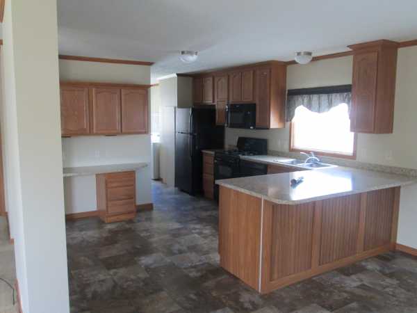 Country Meadows 28583 ParkviewFlat Rock, MI 48134