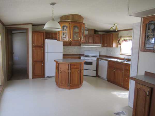 Country Meadows 28977 Country LaneFlat Rock, MI 48134