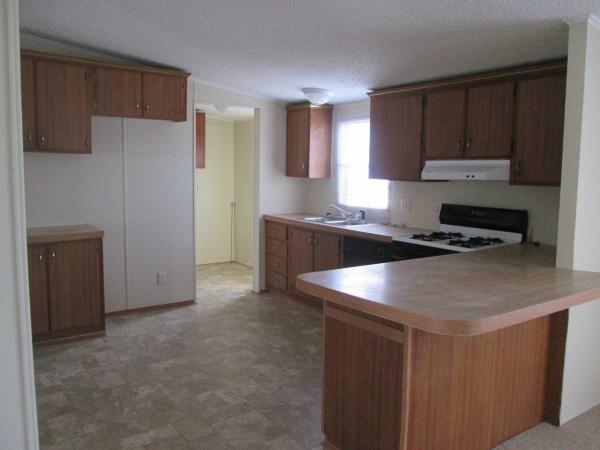 Deerfield Estates 26175 Dakota LaneFlat Rock, MI 48134