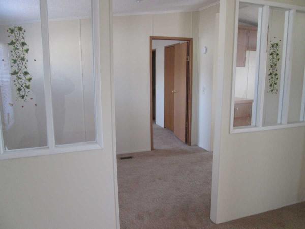 Deerfield Estates 26175 Dakota LaneFlat Rock, MI 48134