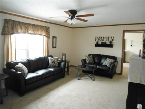 Tanglewood Village 24592 ManchesterBrownstown, MI 48134