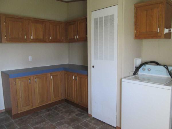 Deerfield Estates 26673 Sierra LaneFlat Rock, MI 48134
