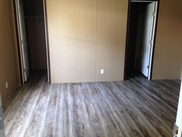 Oakridge Estates 296 HeatherwoodMonroe, MI 48161