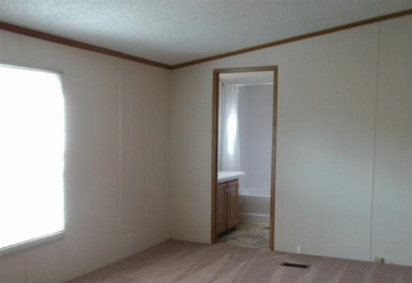 Kensington Place 45 CharlevoixNew Hudson, MI 48165