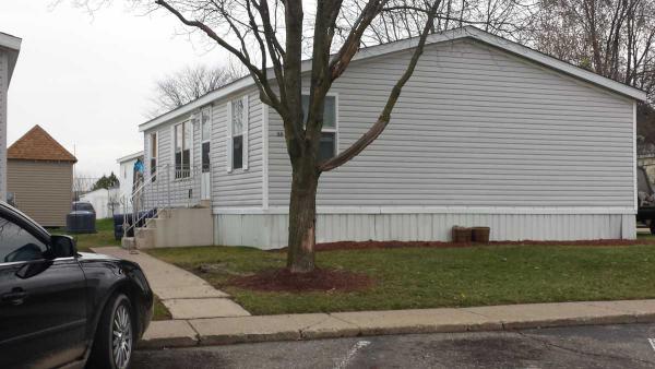 Kensington Place 58 PetoskeyNewhudson, MI 48165