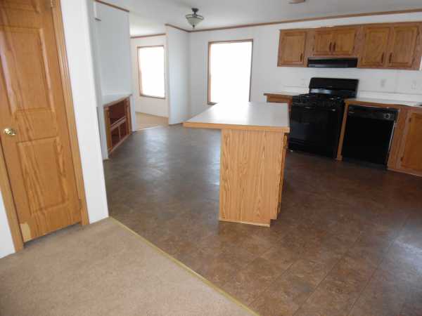 Frenchtown Villa / Elizabeth Woods 1956 Oak St.Newport, MI 48166