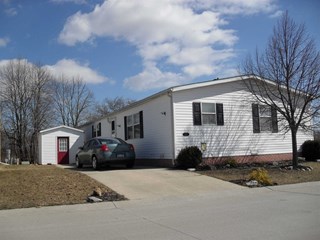 Frenchtown Villa / Elizabeth Woods 8720 STEPHANIENewport, MI 48166