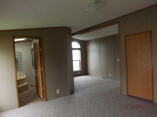 Newport Farms 2348 N. TimberviewNewport, MI 48166