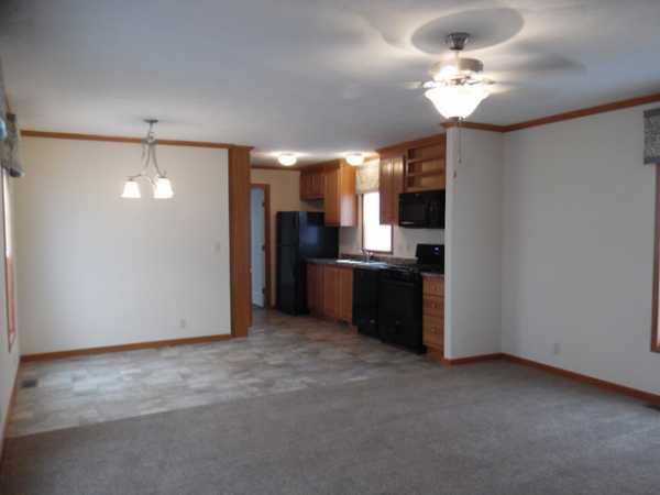 Frenchtown Villa / Elizabeth Woods 1288 Henri St.Newport, MI 48166