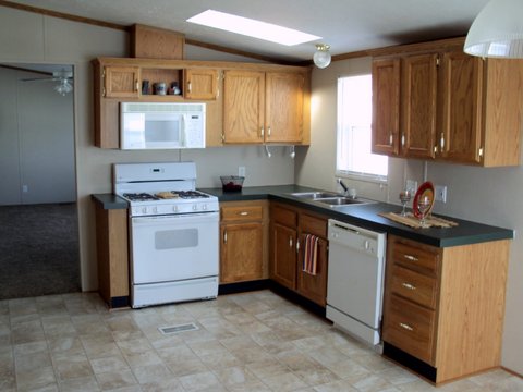 Newport Farms 2330 CrestviewNewport, MI 48166