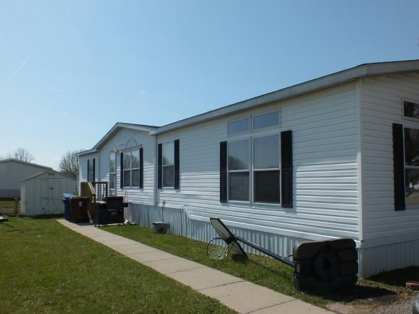Newport Farms 9079 Greentree DriveNewport, MI 48166
