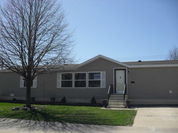 Elizabeth Woods 8795 DAVEY DR.Newport, MI 48166