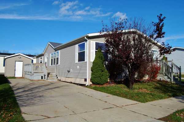 Northville Crossing 7869 HATHAWAY DRNorthville, MI 48167