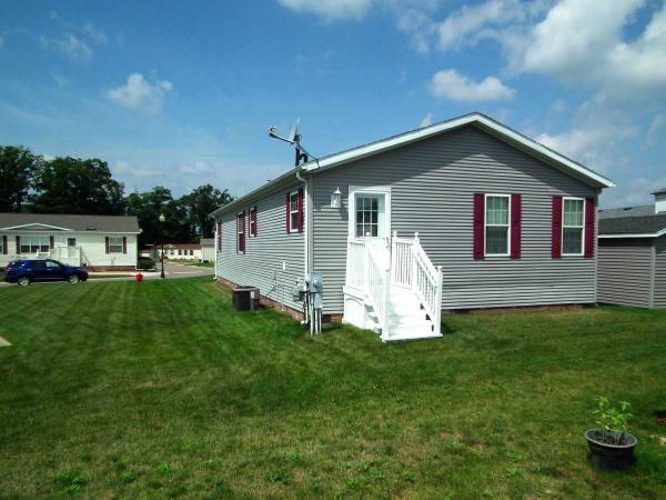 Northville Crossing 3442 Nottingham Dr.Northville, MI 48167