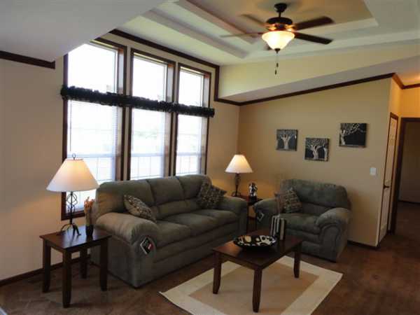Northville Crossing 8281 BLOOMSBURY CIRCLENorthville, MI 48167