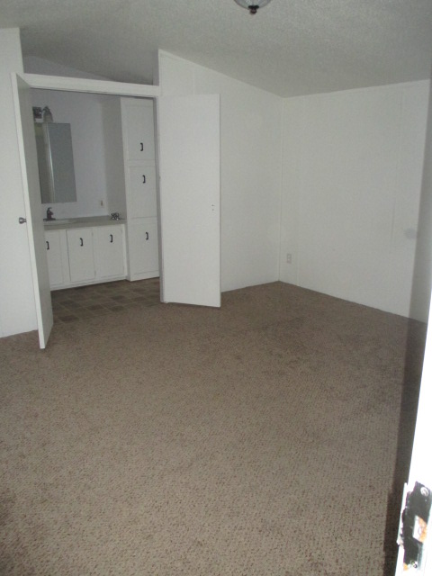 Plymouth Hills 50473 Van BurenPlymouth, MI 48170