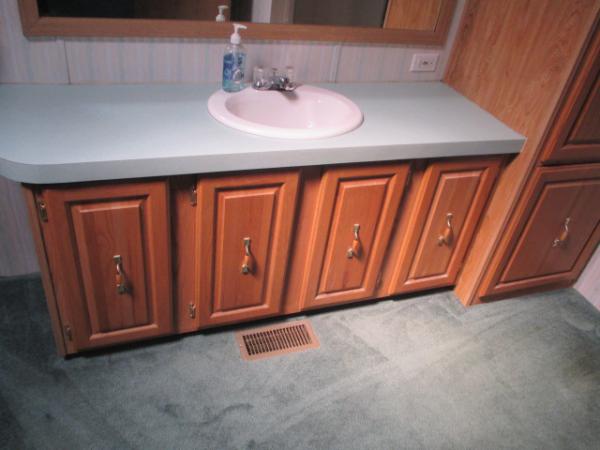 Plymouth Hills 50641 Van BurenPlymouth, MI 48170
