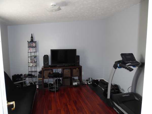 Meadowlands 19522 Wildwood LaneGibraltar, MI 48173
