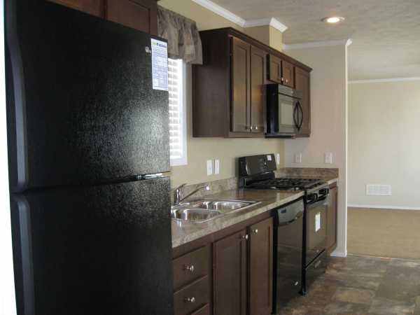 West Village Estates 7053 Shawnee DrRomulus, MI 48174