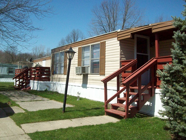 Huron Estates 22046 Verdun Dr., #289Romulus, MI 48174