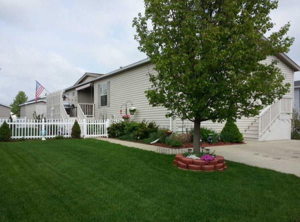 River Ridge 28 RidgewaySaline, MI 48176