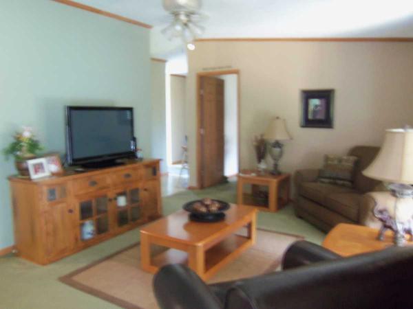 Woodland Ridge 11018 Woodland Ridge CtSouth Lyon, MI 48178