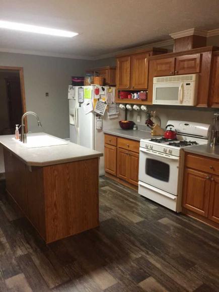 Woodland Ridge 11180 Cedarbrook Ct.South Lyon, MI 48178