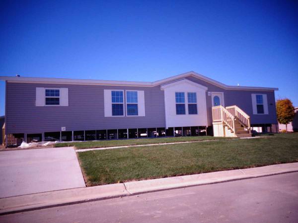 Woodland Ridge 11188 Treemont CourtSouth Lyon, MI 48178