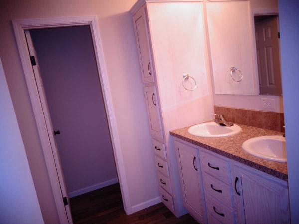 Woodland Ridge 11188 Treemont CourtSouth Lyon, MI 48178