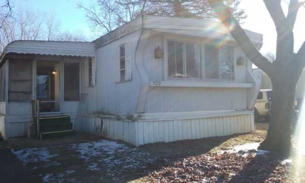South Lyon Woods 529 LanierSouth Lyon, MI 48178