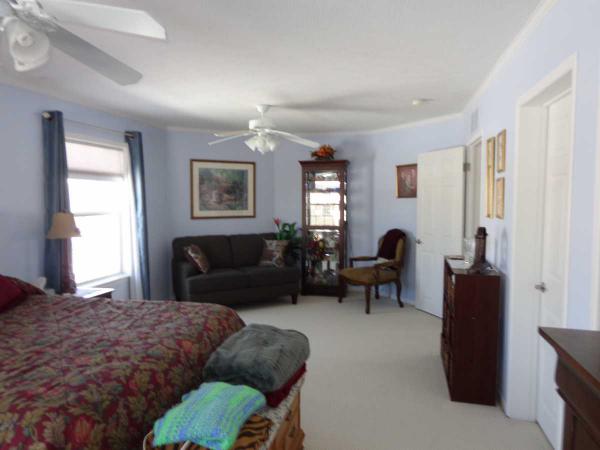 Woodland Ridge 11186 Chestnut Hill Ct.South Lyon, MI 48178