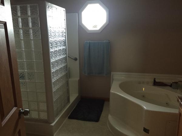 Woodland Ridge 11202 WoodchesterSouth Lyon, MI 48178