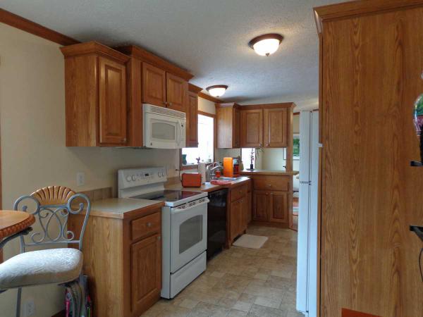 Woodland Ridge 11768 Knollcrest Ct.South Lyon, MI 48178