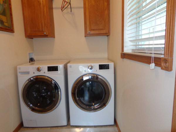 Woodland Ridge 11768 Knollcrest Ct.South Lyon, MI 48178