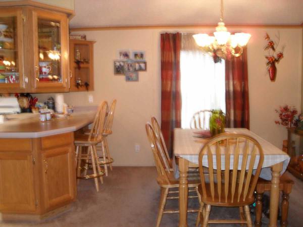 Inverness Mobile Home Community 493 GLENCOETemperance, MI 48182