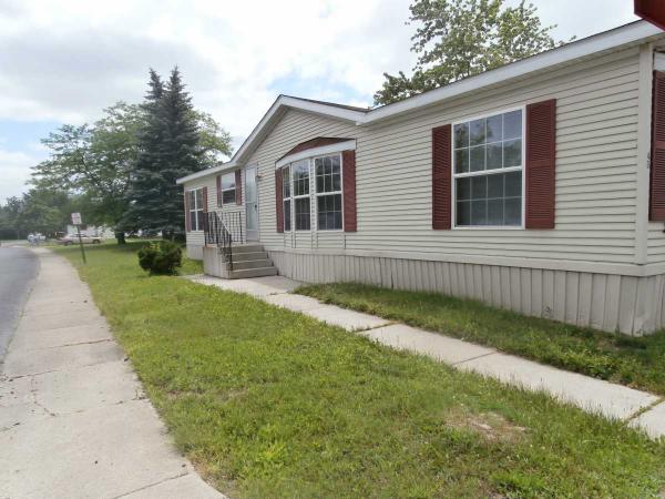 Holiday Estates 46000 Geddes Rd Lot# 40Canton, MI 48188