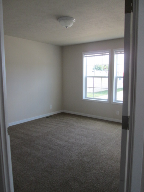 Coventry Woods 97 DunhillWhitmore Lake, MI 48189