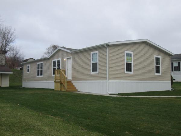 Hamburg Hills 82 ElkWhitmore Lake, MI 48189