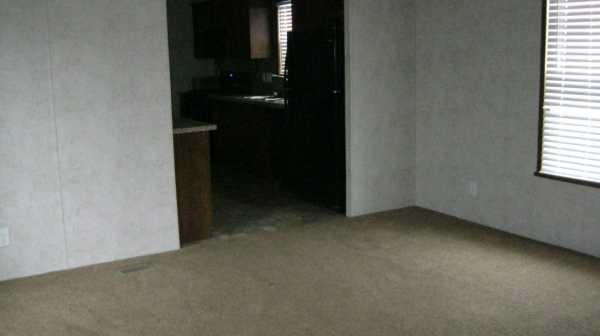 Lakeview 9926 Geraldine Street Site #190Ypsilanti, MI 48197
