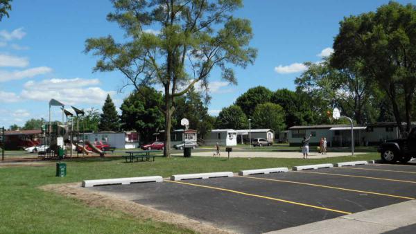 Timberland Mobile Home Park 3375 E michigan Ave #258Ypsilanti, MI 48198