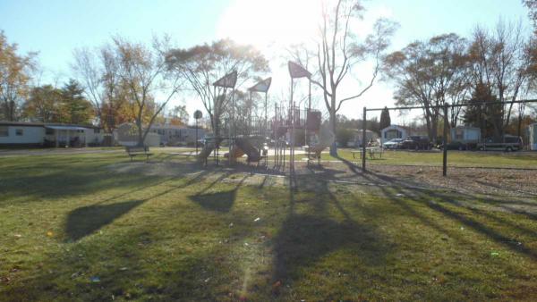 Timberland Mobile Home Park 3375 E Michigan Ave 5Ypsilanti, MI 48198