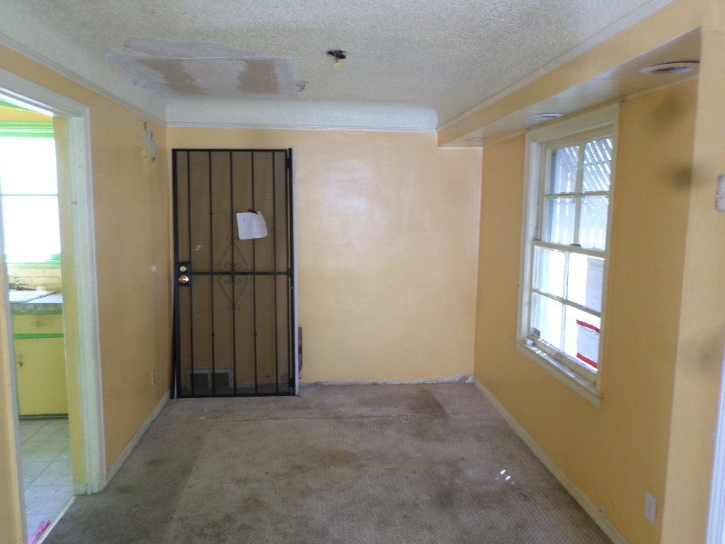 8426 Pierson StreetDetroit, MI, 48228Wayne County