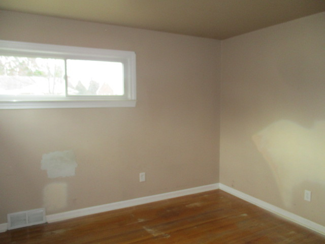 26340 KennethRedford, MI, 48239Wayne County