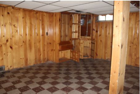 19653 BradyRedford, MI, 48240Wayne County