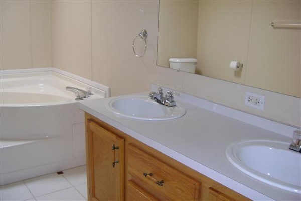 Rochester Estates 47 CarondeletRochester Hills, MI 48307
