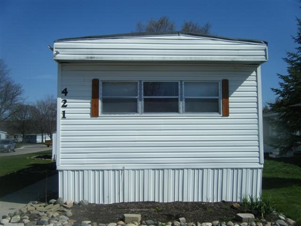 Rochester Estates 421 FauteuxRochester Hills, MI 48307
