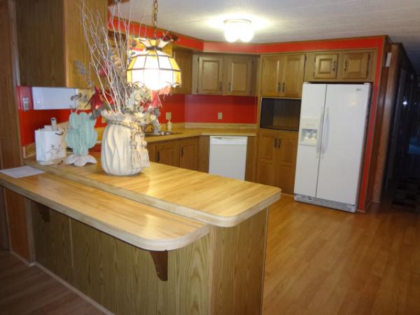 Avon on the Lake2649 ChickadeeRochester Hills, MI 48309