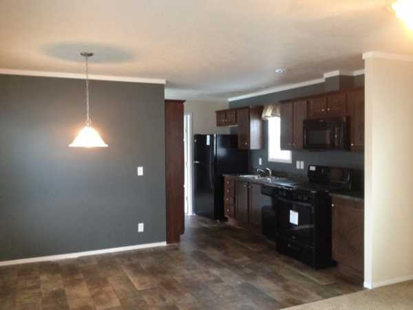 Rudgate Manor 40046 N Cornwall CirSterling Heights, MI 48310